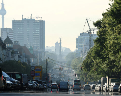 German commercial property financing sentiment plunges, survey shows