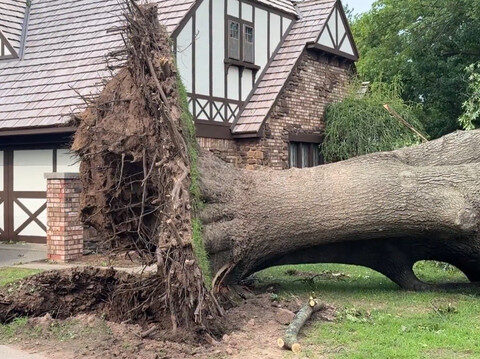 Thousands still without power after damaging weekend storms hit Oklahoma