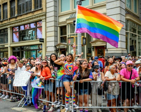 Young women are identifying as less straight; young men, not so much