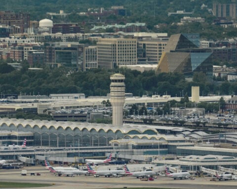 US airlines fuel bills rose by $3 billion in May
