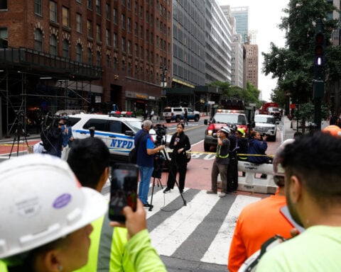 Columns in Manhattan high-rise buckle, prompting evacuations