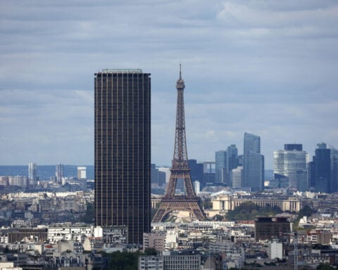 France's 2026 deficit target at risk as growth outlook cut, minister says