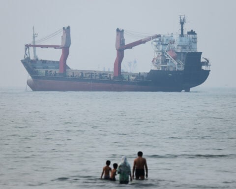 Iran targets Bahrain and Kuwait after US launches strikes and limits the sale of Iranian oil