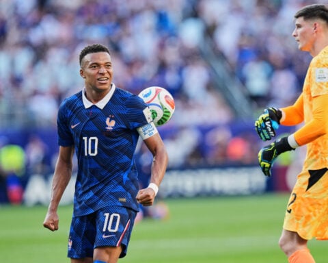 Kylian Mbappé condemns Paraguayan senator over racist remarks after World Cup match