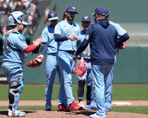 Blue Jays' Dylan Cease has bid for his 2nd career no-hitter broken up by Giants in 9th inning