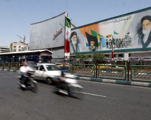 US military carries out fresh strikes on Iran, prompting Iran attacks on Kuwait and Bahrain