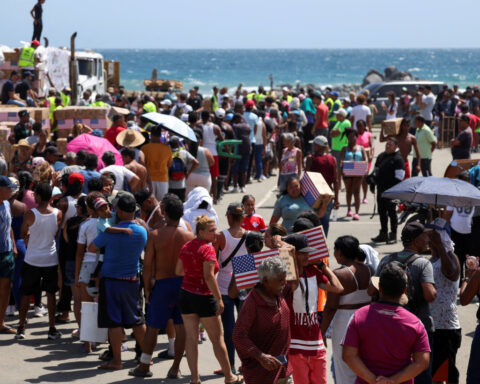 Quake-hit Venezuela's push for a swift debt deal raises fears of future crisis