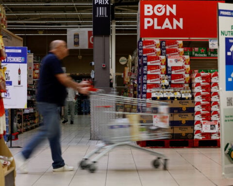 French inflation rises 2.0% in June