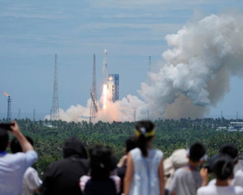 China successfully tests sea-based rocket booster recovery system