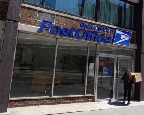 US Postal Service raises stamp price to 82 cents