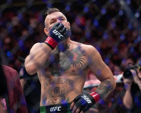 Connor McGregor suffers early injury in return, loses to Max Holloway at UFC 329