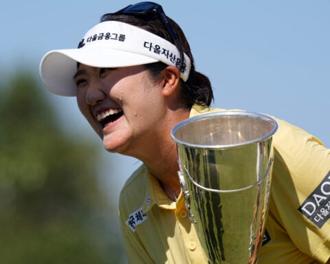 Haeran Ryu beats Brooke Henderson in playoff to win Evian Championship for 2nd straight major title