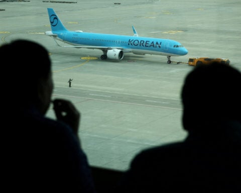 Korean Air Q2 profit falls 34% on higher fuel costs, revenue hits record high
