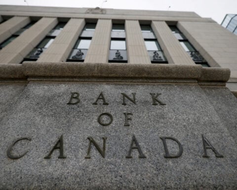 Bank of Canada set to hold rates as a rebound in growth offsets inflation worries