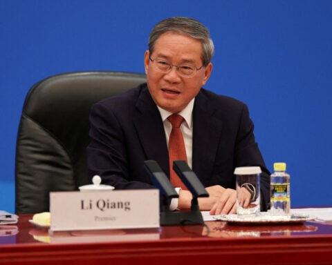 China's premier urges 'objective' understanding of the economy