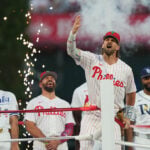 Schwarber advances in Home Run Derby, along with Contreras, Walker, Caminero
