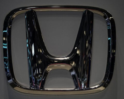 NHTSA receives complaint related to some Honda minivan air bags