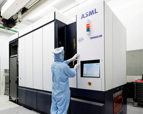 Big Blue's bad day raises the bar for ASML