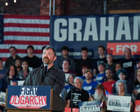 Maine Democrats, rattled by Platner's downfall, protest fatal ICE shooting