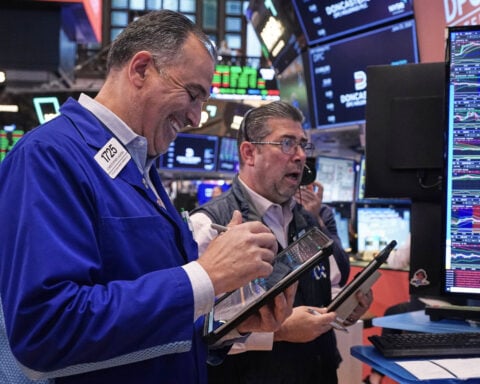 Technology stocks lead markets higher, while oil prices keep rising