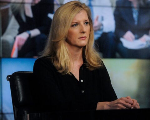 Former Obama White House attorney says ‘it was a mistake’ to deal with Epstein and she regrets it
