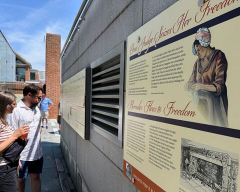 Federal government replaces slavery exhibition at Washington's home in Philadelphia