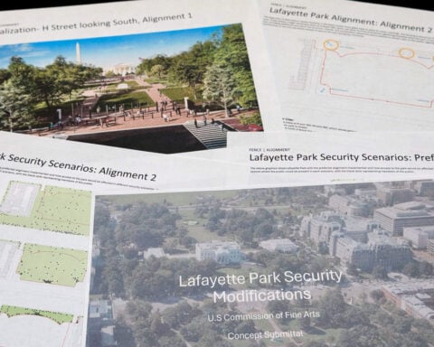 Federal panel reviews park fencing plan and visitor screening center to improve White House security