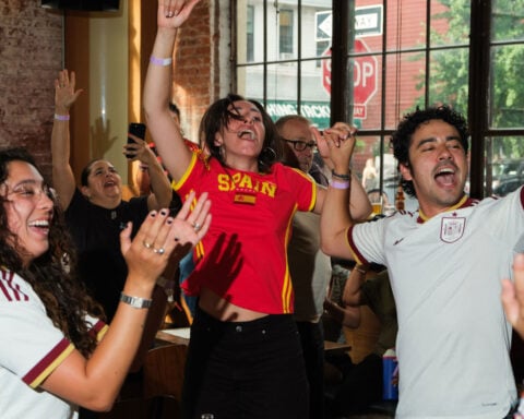The best way to watch the World Cup is in Spanish
