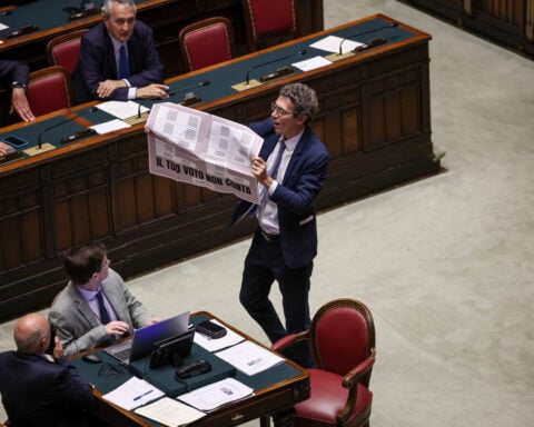 Italy's parliament backs Meloni's contested electoral reform