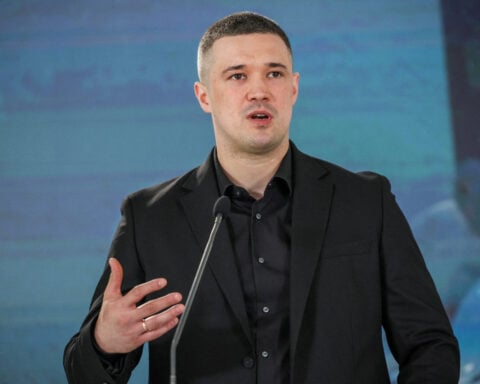 Ousted defence minister lays bare rift at heart of Ukraine's war effort