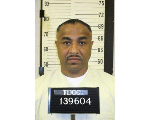 Complaint accuses doctor involved in failed Tennessee execution of violating ethics