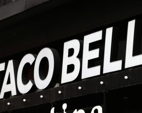 Taco Bell lettuce supplied by Taylor Farms linked to US cyclosporiasis outbreak, Washington Post reports
