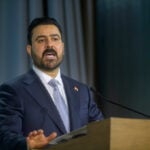 US oil firms sign deals with Iraq to develop alternative shipping routes