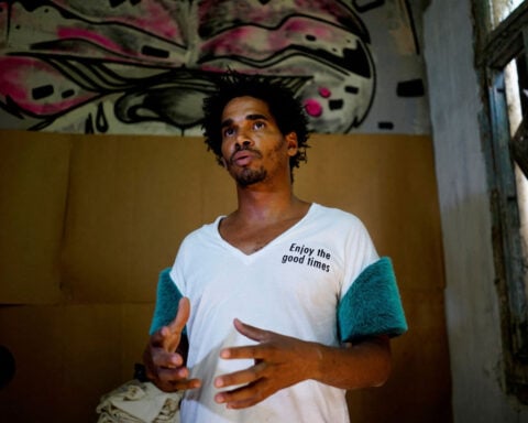 Prominent Cuban dissident to go into exile in the US