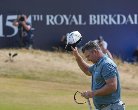 Ryan Fox matches major championship record with a 62 in the British Open