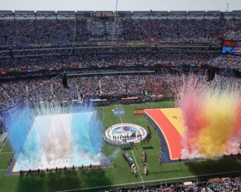 The Latest: Argentina and Spain facing off to lift the World Cup trophy