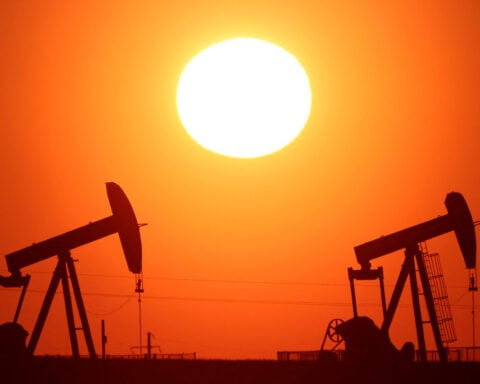 Brent oil tops $90 as US, Iran intensify attacks in Middle East