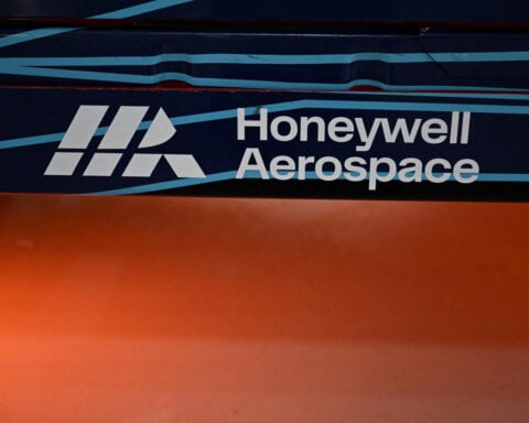 Honeywell Aerospace wins IndiGo avionics deal; Aeromexico to deploy runway safety technology