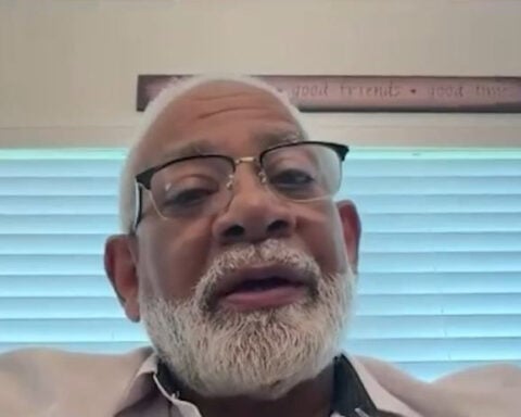 Resident uses song to share community concerns with City Council