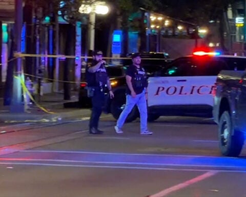 Mass shooting suspect had earlier gun crime conviction