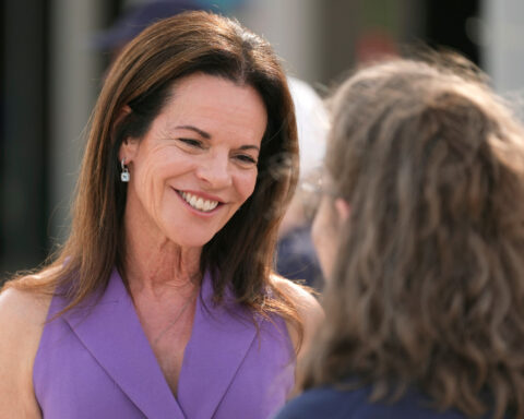 Arizona Republicans pick nominees Tuesday for governor and other top offices