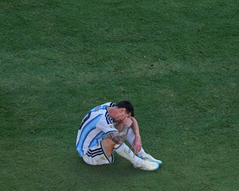 Messi returns to Argentina for rest after World Cup final loss to Spain