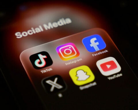 France becomes the first EU country to ban social media for children