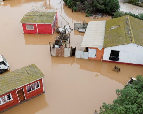 Chile rains leave 13 dead, 7 missing, authorities say