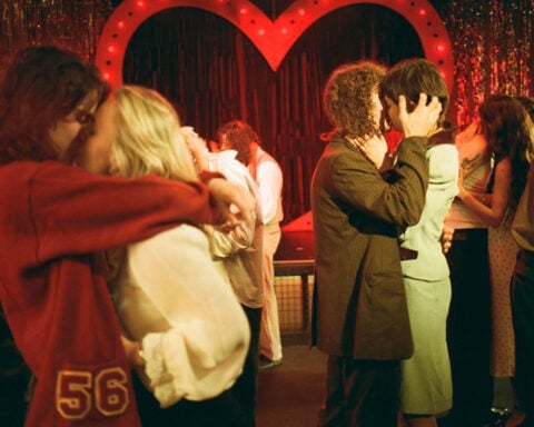 Why this photographer wants everyone to kiss