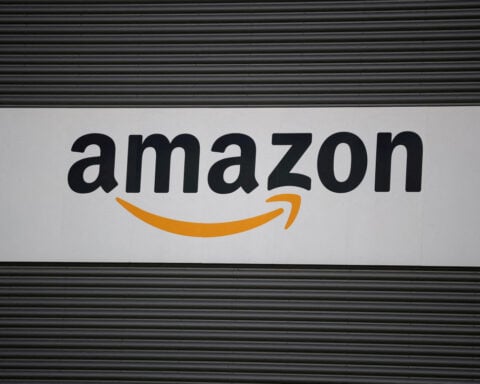 Italian unions agree workers' rights deal with Amazon
