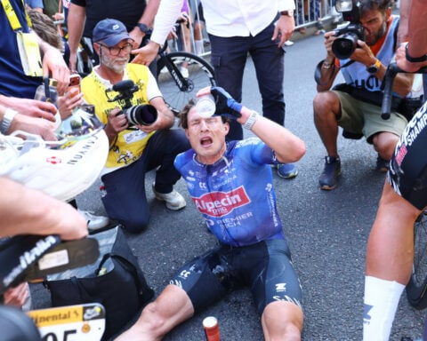 Jasper Philipsen wins stage 17 of Tour de France, Tadej Pogačar protects lead