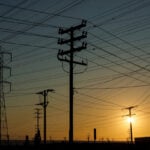 Massive disconnect of power roiled largest US electric grid