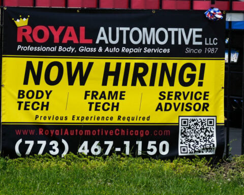 US filings for unemployment aid fall to 187,000 last week, fewest since 1969