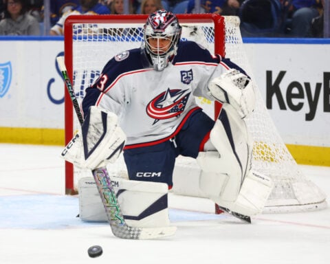 Blue Jackets sign goaltender Jet Greaves to $15 million, 3-year deal through the 2028-29 season